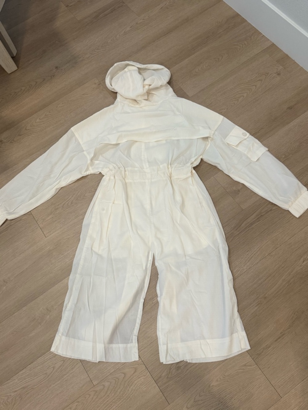 ALO Yoga Cream Hooded lightweight long summer jacket - Picture 2 of 9